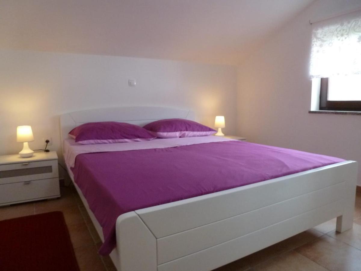 Apartmani Veronika Нин Экстерьер фото