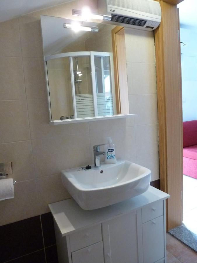 Apartmani Veronika Нин Экстерьер фото